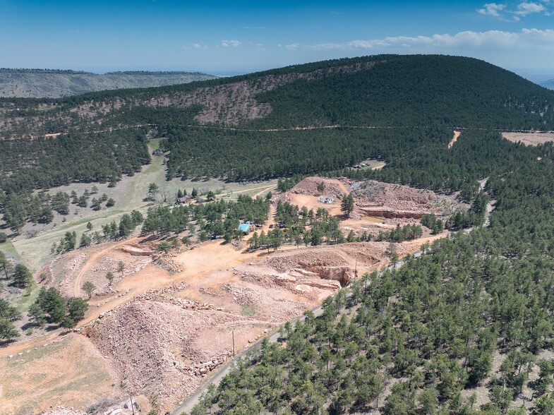 1312 Steamboat Valley Rd, Lyons, CO for sale - Building Photo - Image 3 of 36