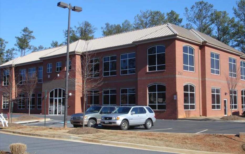 250 Chastain Rd, Kennesaw, GA for lease - Building Photo - Image 2 of 11