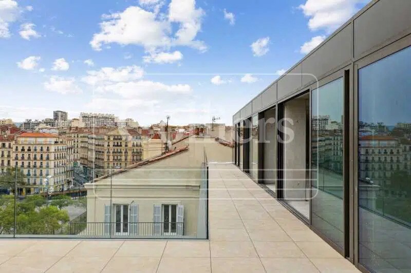 Office in Marseille for sale - Building Photo - Image 3 of 9