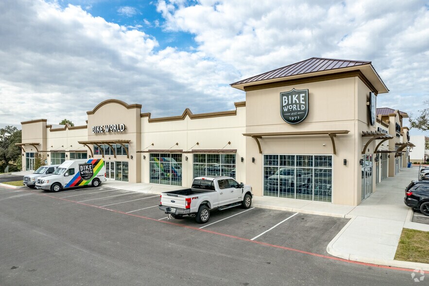 11310 Culebra Rd, San Antonio, TX for lease - Building Photo - Image 3 of 7