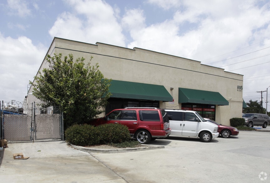 895 S East St, Anaheim, CA for lease - Building Photo - Image 3 of 17