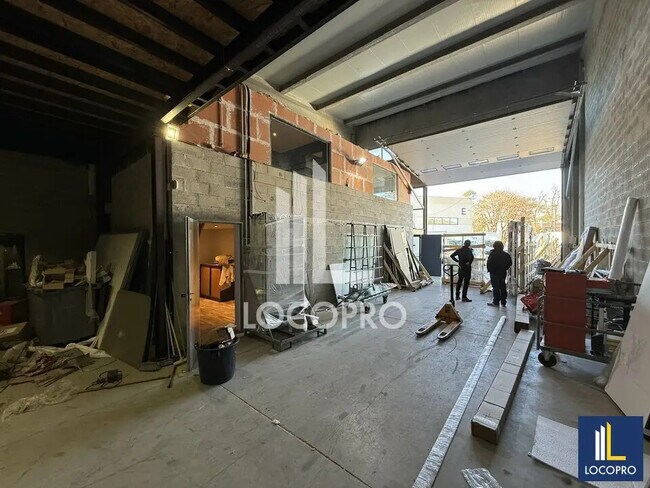 Location Local d'activités 230 m² à 630 m²