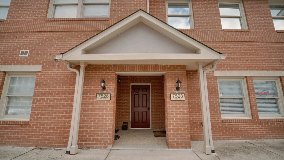 7521-7533 Presidential Ln, Manassas, VA for sale - Building Photo - Image 2 of 17