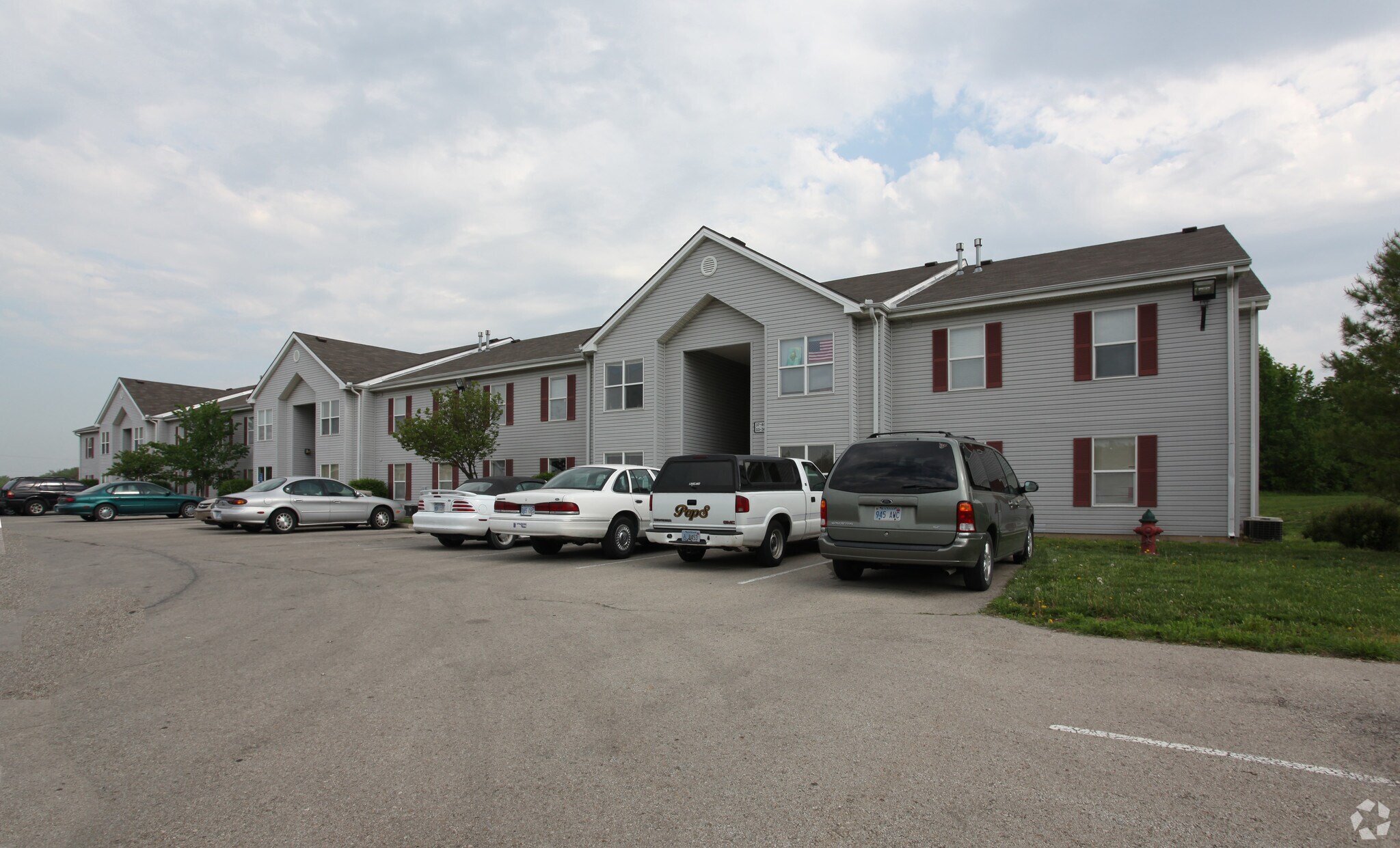 202 Sundance Dr, Paola, KS for sale Primary Photo- Image 1 of 1