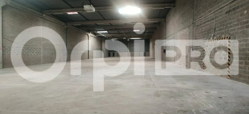 Office in Antony for lease - Interior Photo - Image 1 of 5