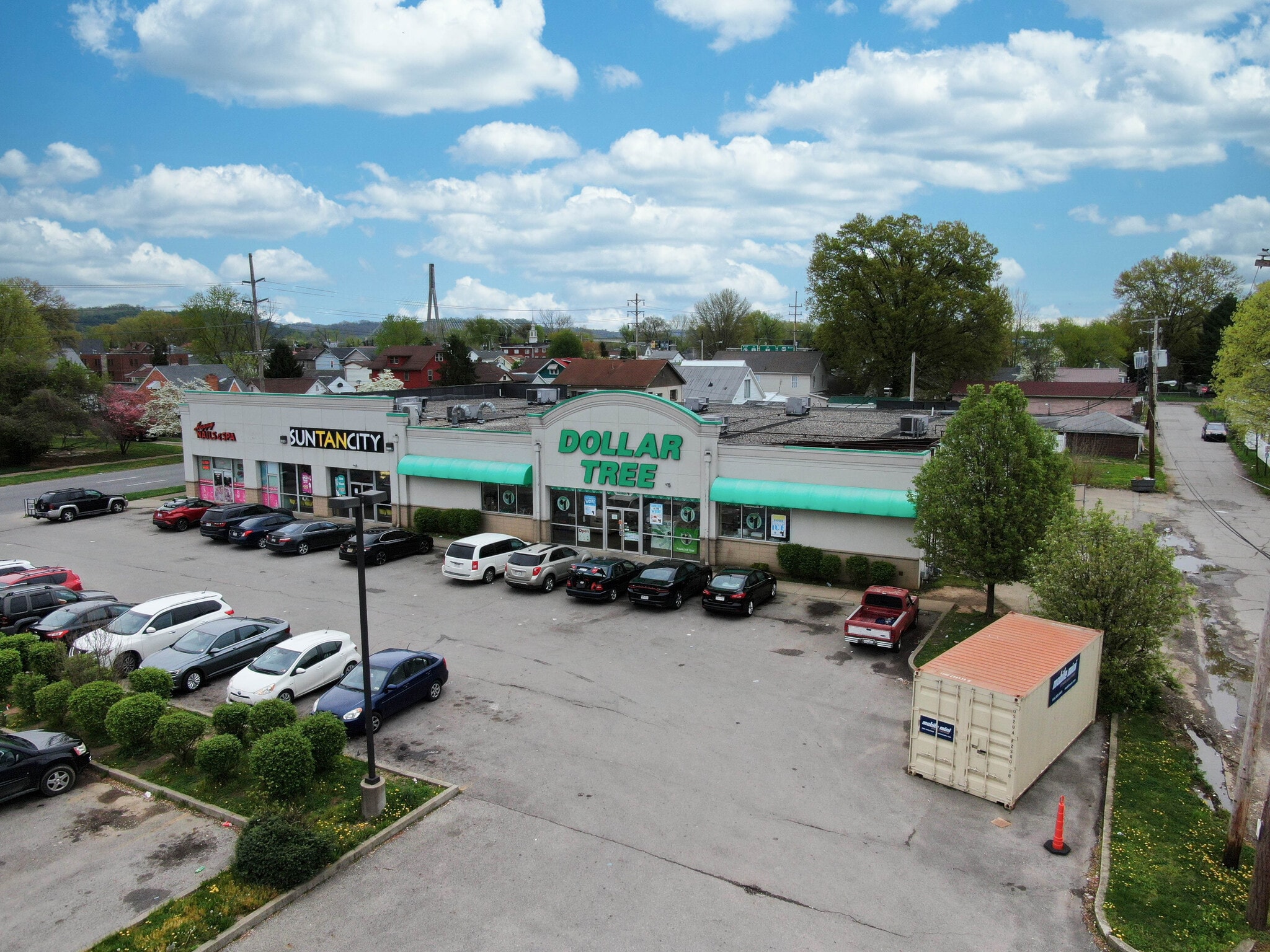 2957 5th Ave, Huntington, WV 25702 Dollar Tree Plaza