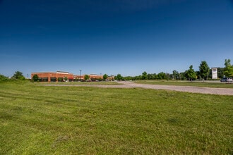 5957 Exchange Dr, Eldersburg, MD for lease Building Photo- Image 1 of 1