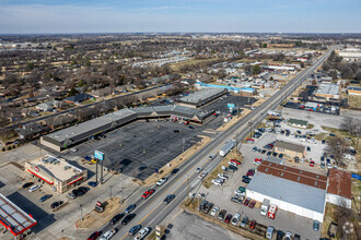 106 N Bloomington Rd, Lowell, AR - aerial  map view