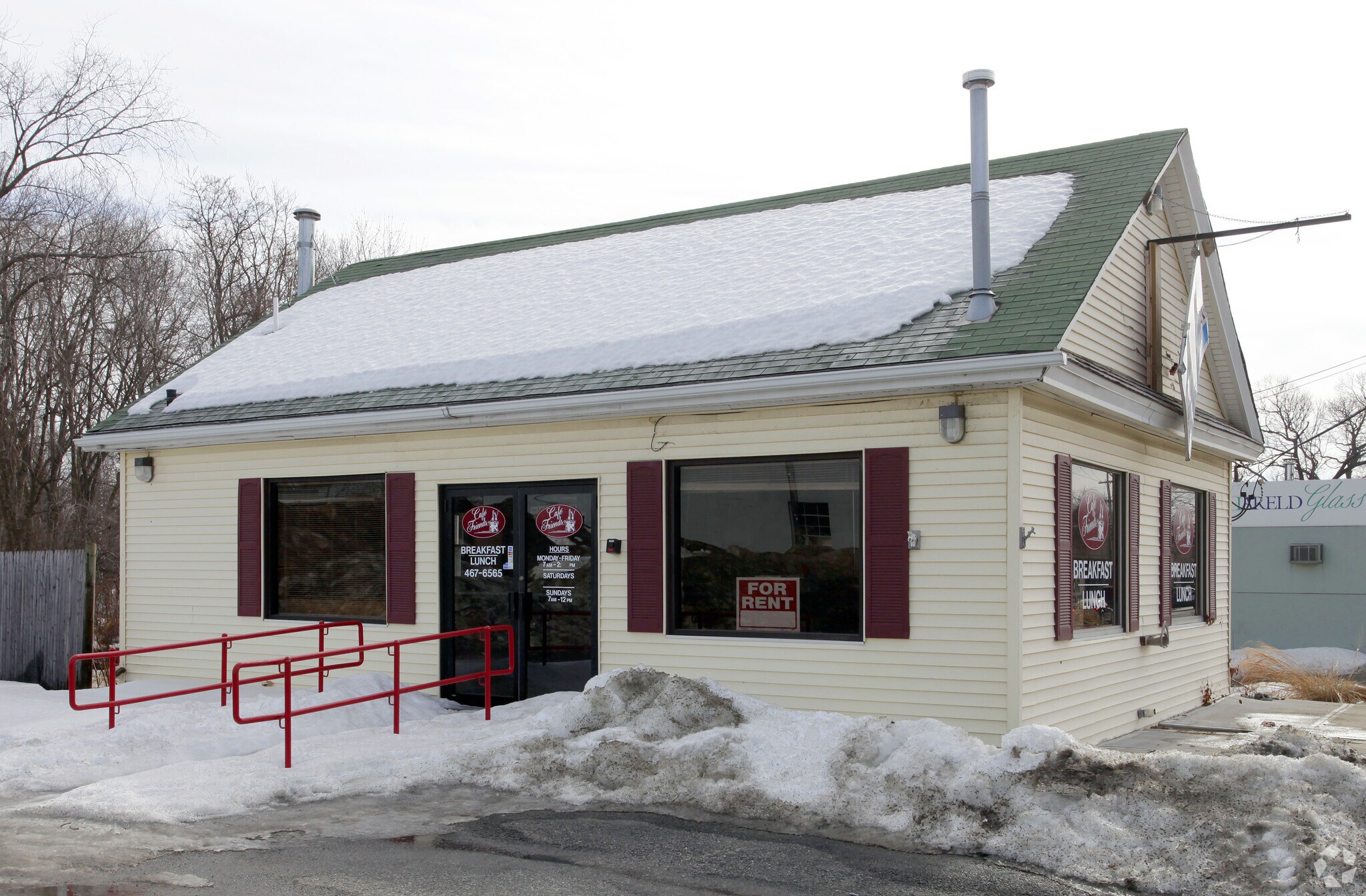 1650 Elmwood Ave, Cranston, RI for sale Primary Photo- Image 1 of 1
