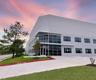 More details for 10000 W Sam Houston Pky N, Houston, TX - Industrial for Lease