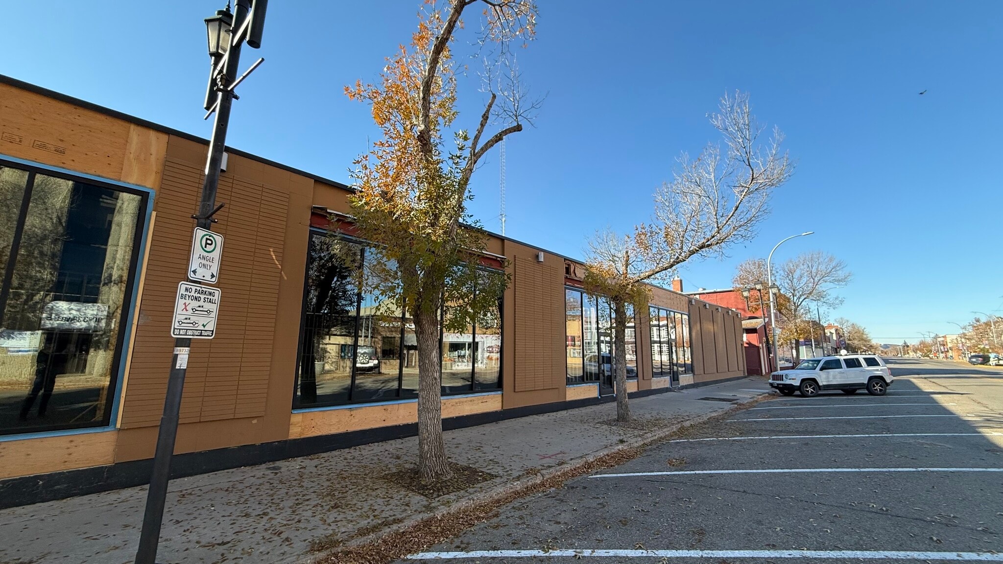 95 3 Ave E, Drumheller, AB for lease Building Photo- Image 1 of 4