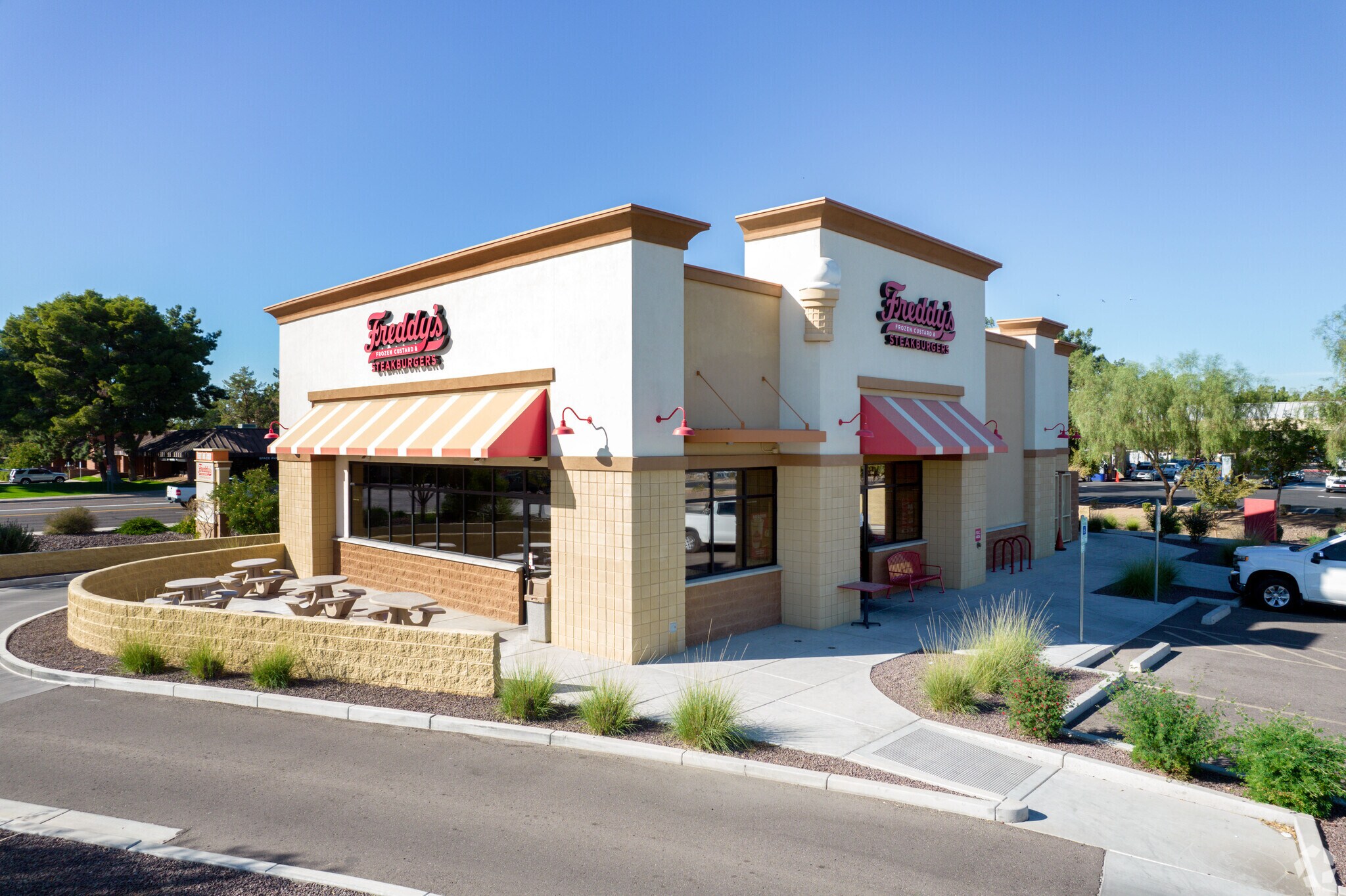 1405 N Arizona Ave, Gilbert, AZ for sale Primary Photo- Image 1 of 1