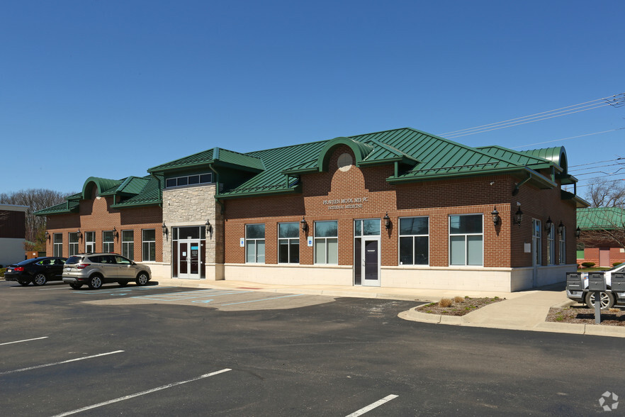 41128-41640 Ann Arbor Rd, Plymouth, MI for lease - Building Photo - Image 1 of 2