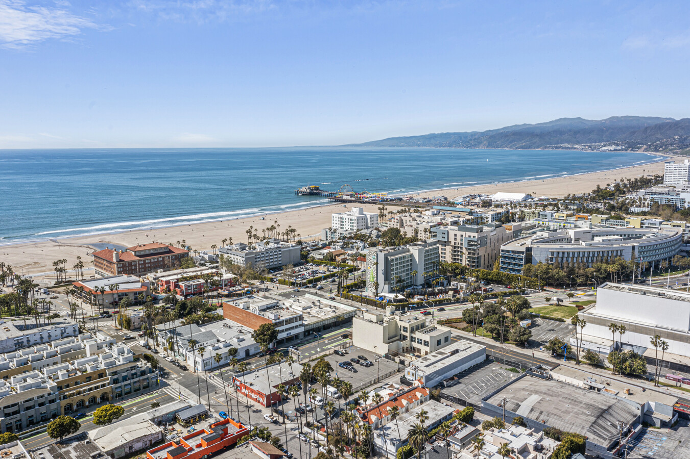 145-147 Bay St, Santa Monica, CA 90405 - 1920 Main St - Santa Monica ...