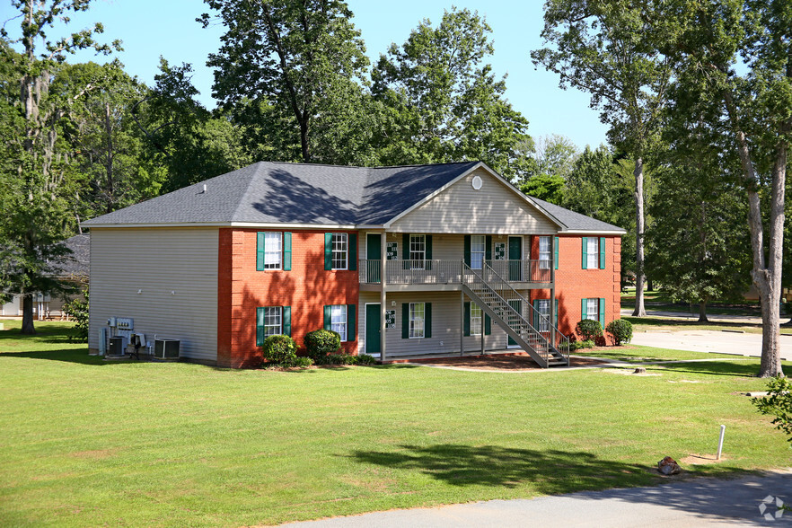 2214 Gillionville Rd, Albany, GA for sale - Primary Photo - Image 1 of 1