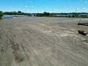 2505 N Sherman Dr, Indianapolis, IN for lease Interior Photo- Image 1 of 7