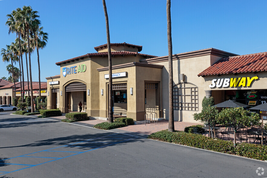 13095-13321 Jamboree Rd, Tustin, CA for lease - Primary Photo - Image 2 of 7