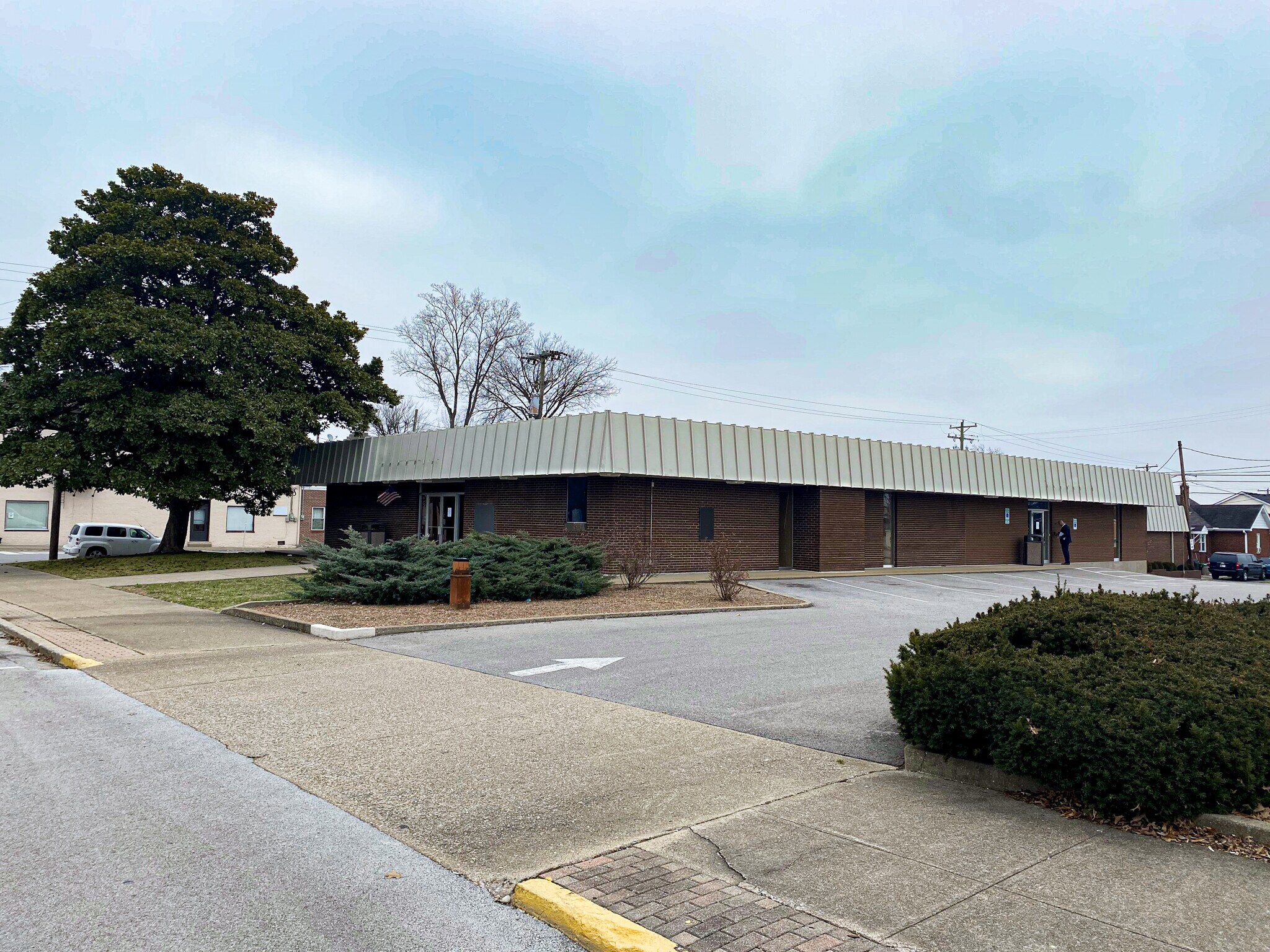 890 Main St, Charlestown, IN for sale Building Photo- Image 1 of 1
