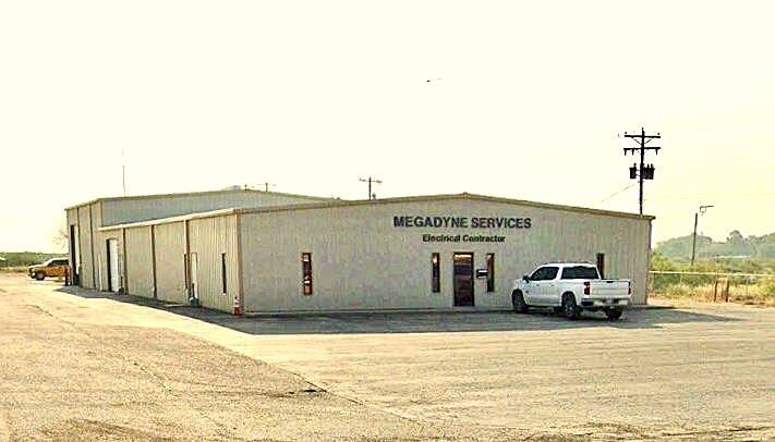 109 S East Ave, Kermit, TX for lease - Primary Photo - Image 1 of 5