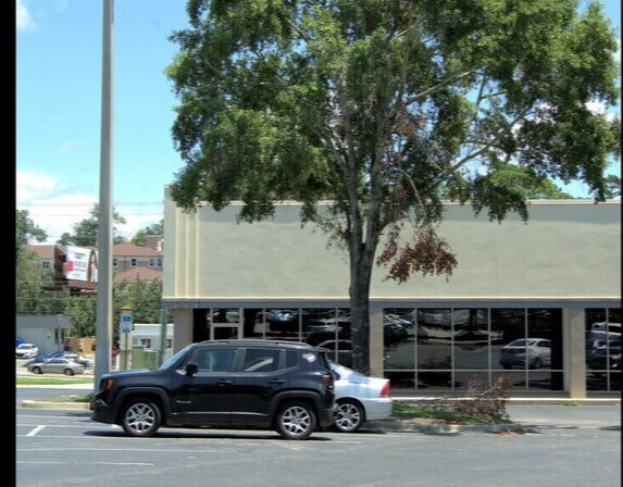 1700 N Monroe St, Tallahassee, FL for lease - Building Photo - Image 2 of 15