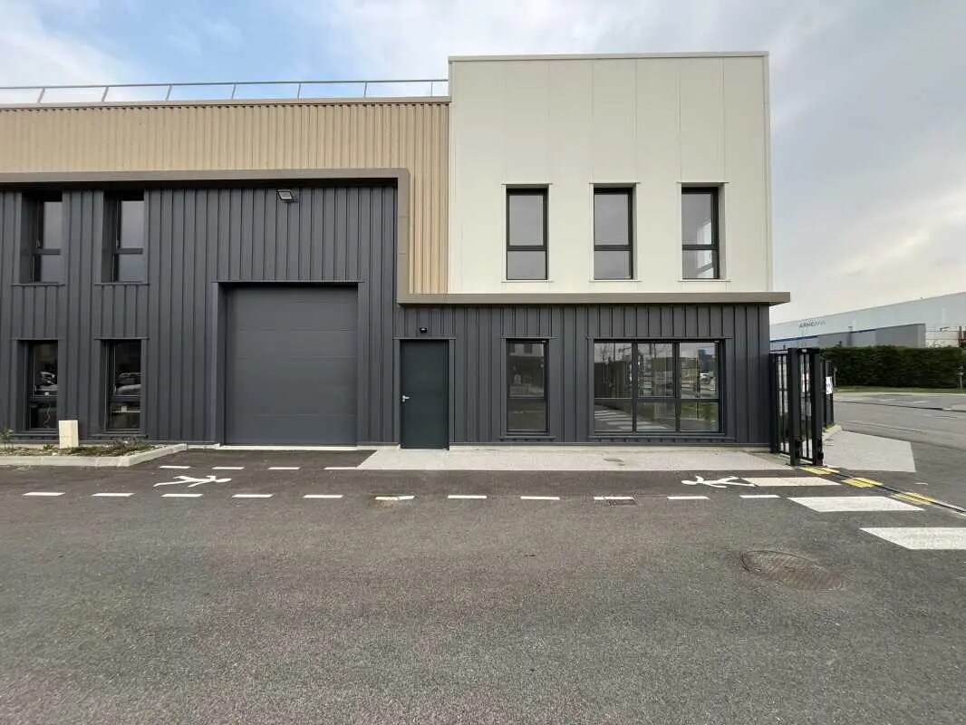 150 Bis Rue Ampère, Genay for lease Building Photo- Image 1 of 30