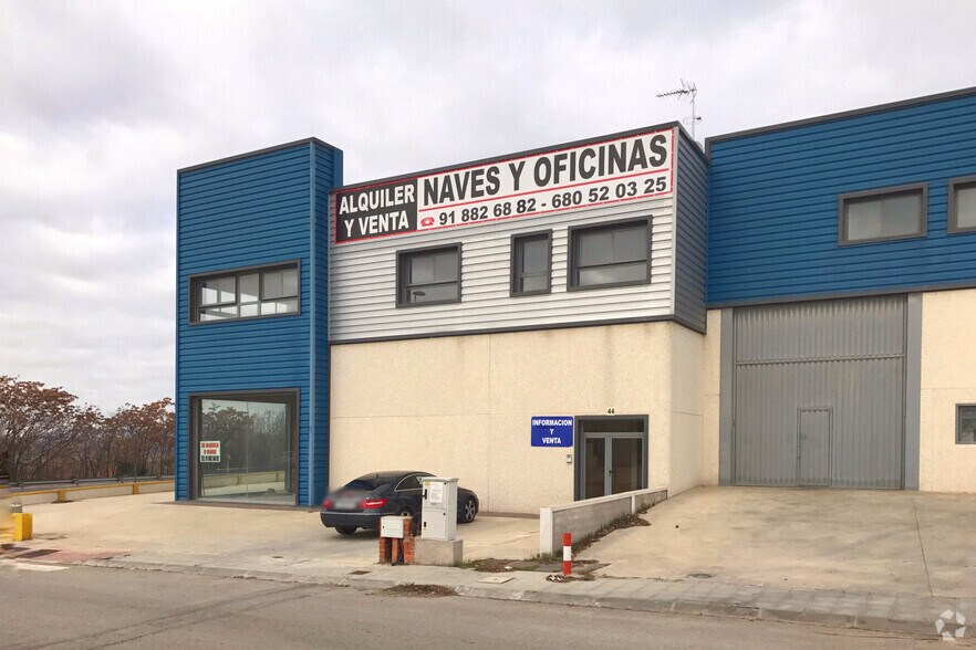 Retail in Villalbilla, Madrid for sale - Building Photo - Image 2 of 3