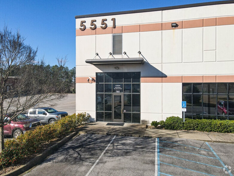 5551 Parkwest Dr, Bessemer, AL for lease - Building Photo - Image 2 of 9