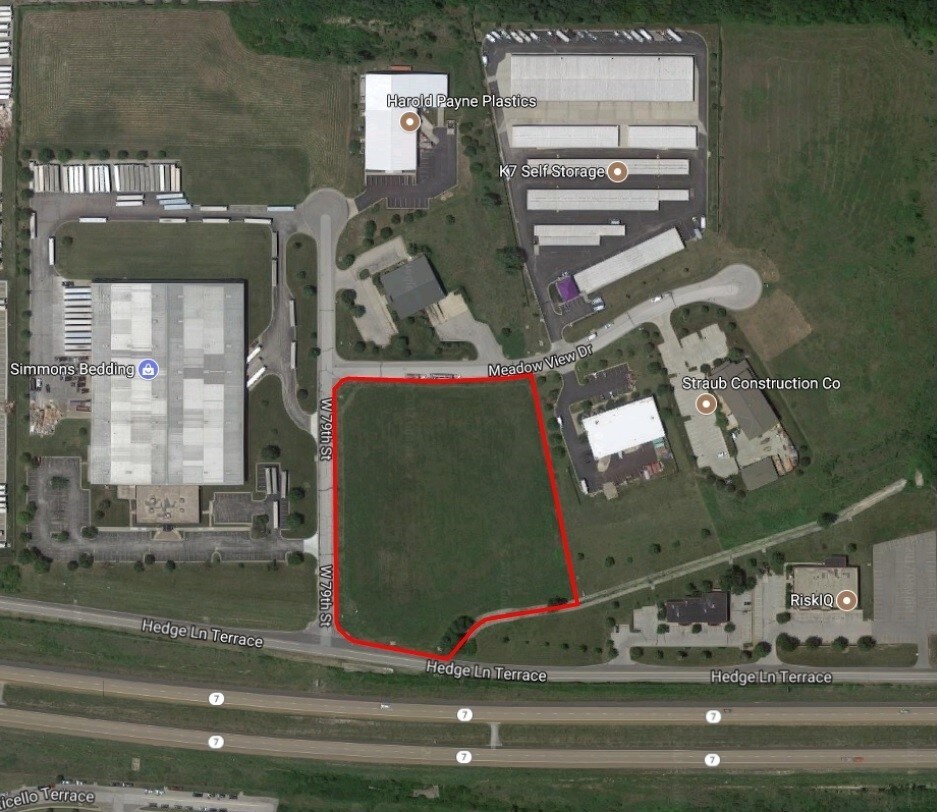 7807 Meadow View Dr, Shawnee, KS for sale Building Photo- Image 1 of 1