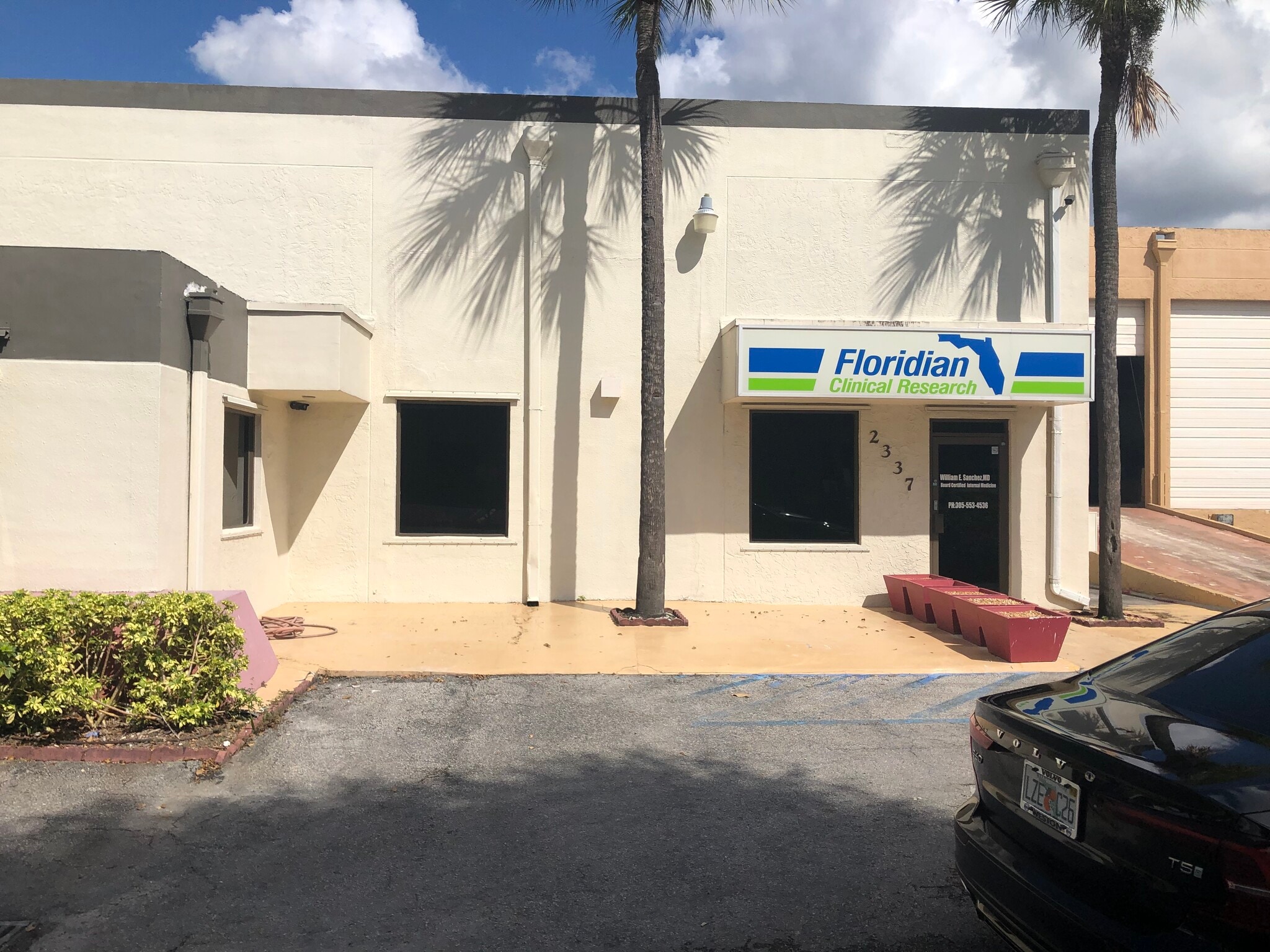 2343-2337 W 76th St, Hialeah, FL for sale Building Photo- Image 1 of 1