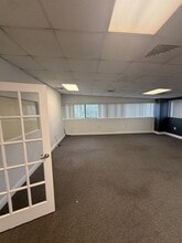 3980 Tampa Rd, Oldsmar, FL for lease Interior Photo- Image 1 of 5