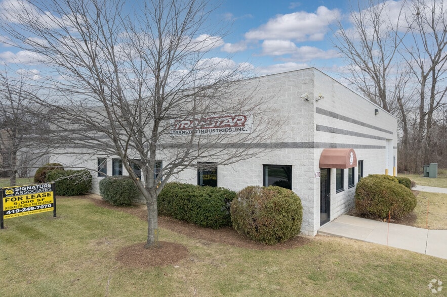 6110 Merger Dr, Holland, OH 43528