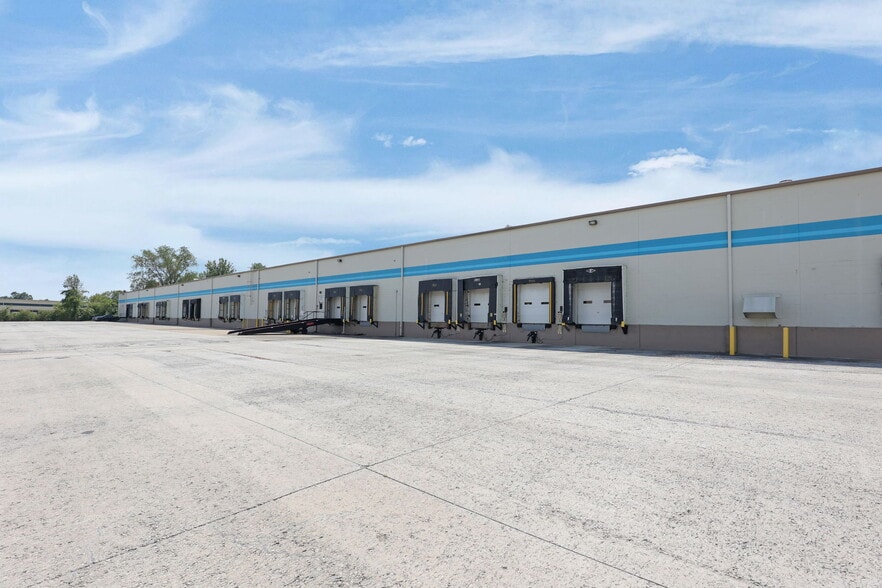 2051 James Pky, Heath, OH for lease - Building Photo - Image 3 of 7