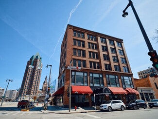 More details for 840-842 N Doctor M.L.K. Jr. Dr, Milwaukee, WI - Office for Lease