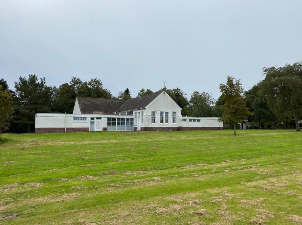 4 Forteviot Vlg, Perth for sale Primary Photo- Image 1 of 1