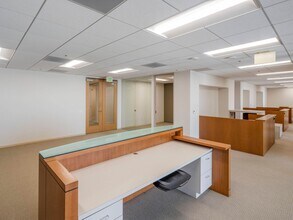 5 Park Plaza, Irvine, CA for lease Interior Photo- Image 2 of 9