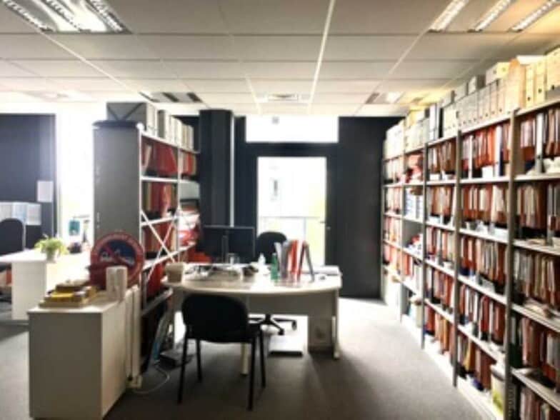 Office in Balma for lease - Interior Photo - Image 2 of 16