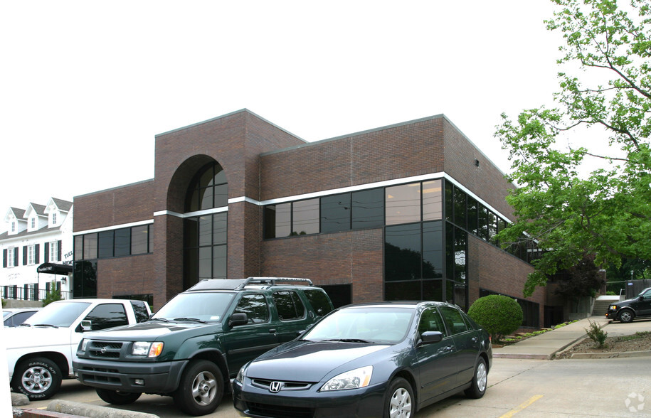 5319 S Lewis Ave, Tulsa, OK for lease - Building Photo - Image 2 of 3