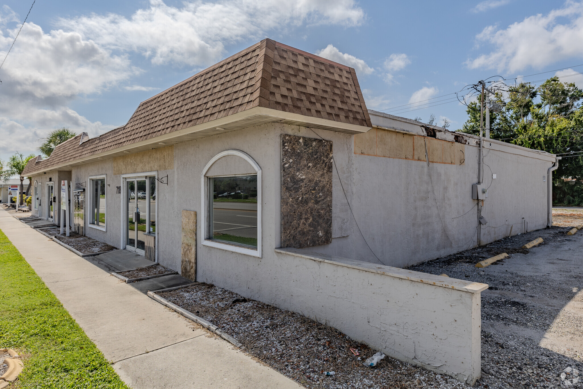 722 E Venice Ave, Venice, FL for sale Primary Photo- Image 1 of 1