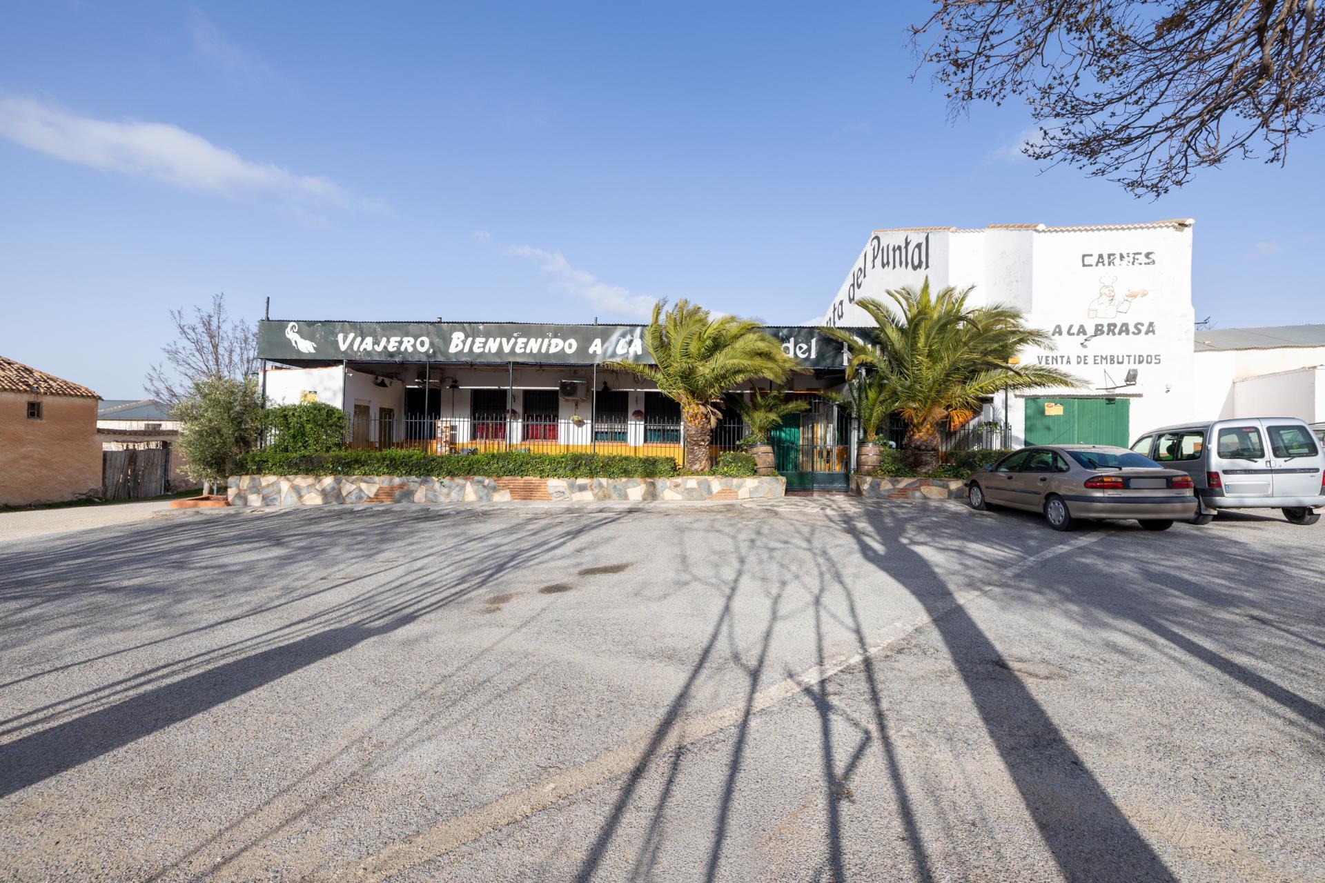 Retail in Huélago for sale Building Photo- Image 1 of 51