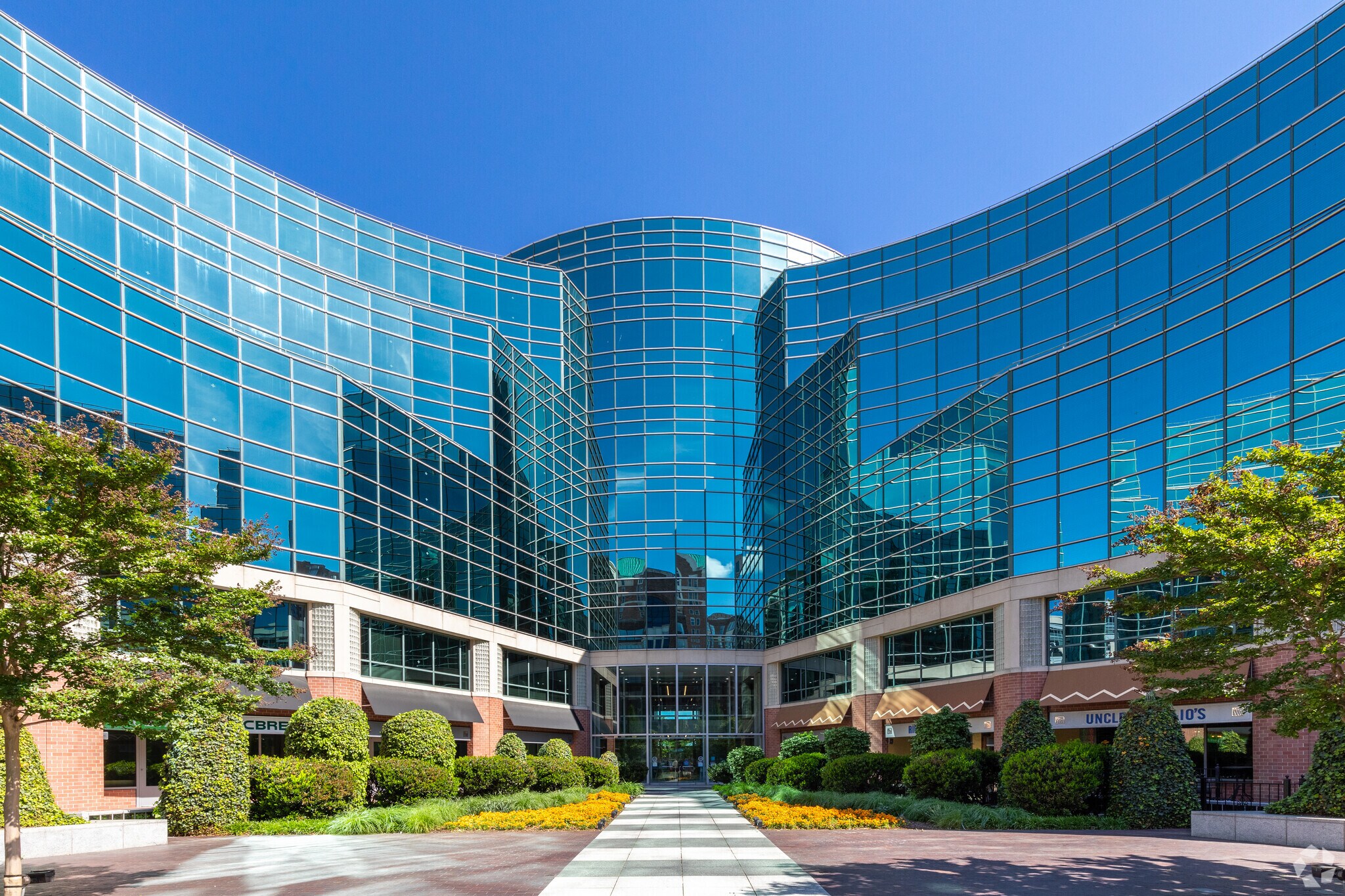 4301 N Fairfax Dr, Arlington, VA 22203 Ballston Station