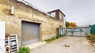 25 Laisterdyke, Bradford for lease Building Photo- Image 2 of 3