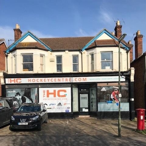 151-152 Maybury Rd, Woking for sale - Primary Photo - Image 1 of 1