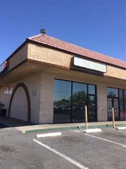 101-137 E Avenue J, Lancaster, CA for lease - Building Photo - Image 2 of 9