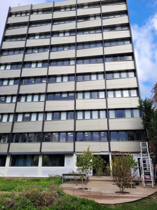 Office in Rueil-Malmaison for lease Building Photo- Image 1 of 7