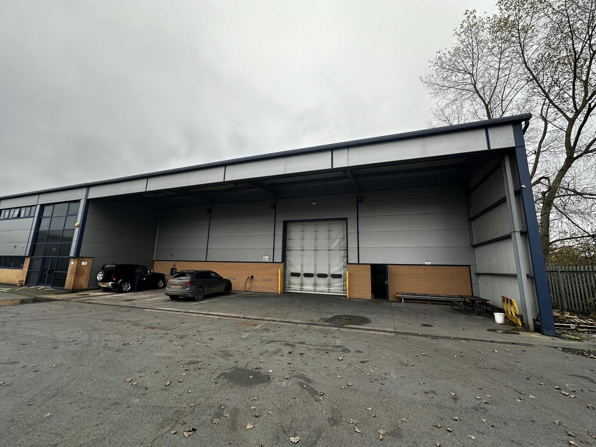 138 Wednesbury Rd, Walsall for lease Building Photo- Image 1 of 4