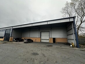 138 Wednesbury Rd, Walsall for lease Building Photo- Image 1 of 4