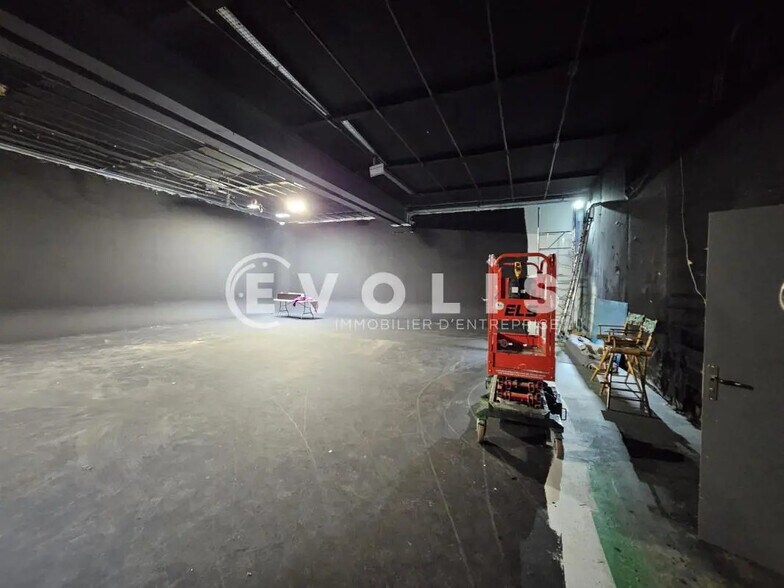 Office in Ivry-sur-Seine for sale - Building Photo - Image 3 of 25