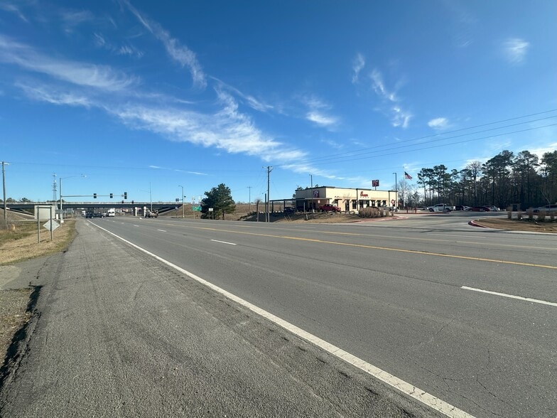 5703 S Olive St, Pine Bluff, AR for sale - Primary Photo - Image 1 of 15