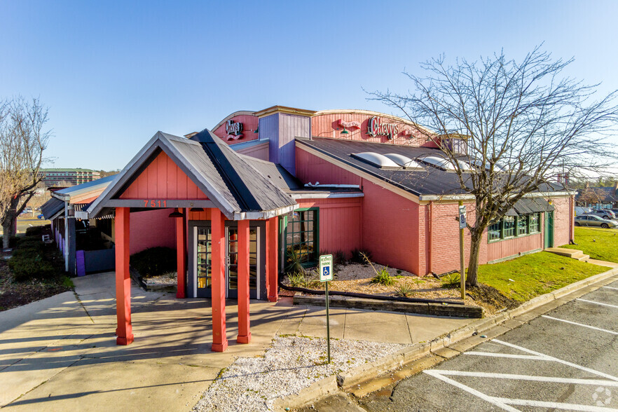 7409-7595 Greenbelt Rd, Greenbelt, MD for lease - Building Photo - Image 3 of 5