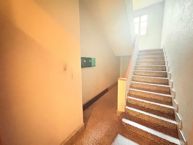 Avenida Verardo García Rey, 26, Ponferrada, León for sale - Building Photo - Image 2 of 40